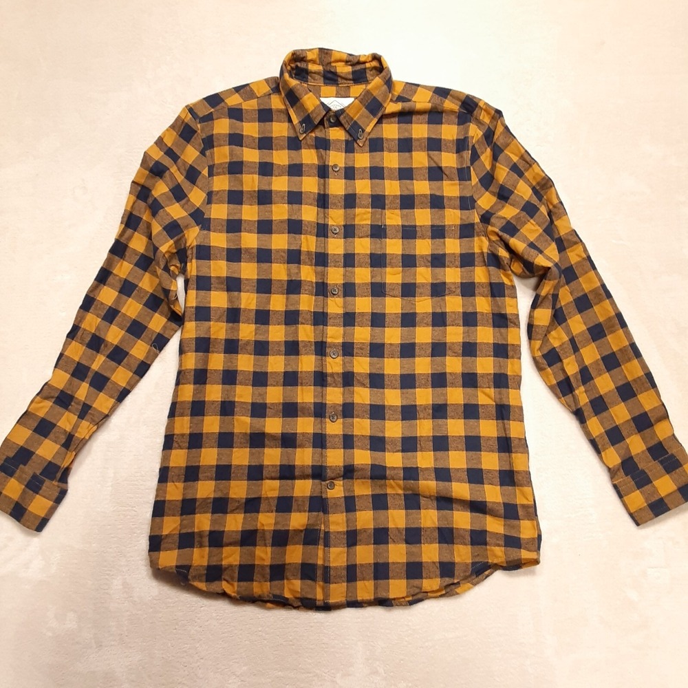 St. John's Mens Long Sleeve Flannel Shirt Sz.M/Navy Yellow Plaid/Soft Cotton
